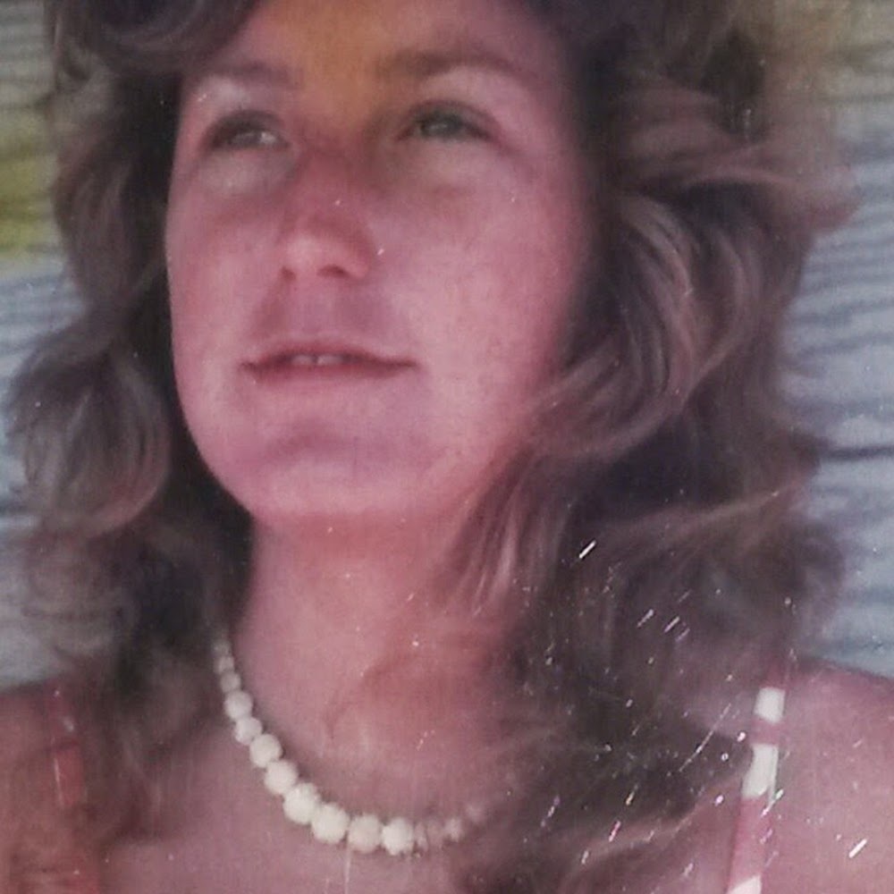 Meet your Posher, Stacy